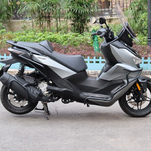 适用无极LX250T防摔杠SR250GT保险杠摩托车护杠专用改装配件 - 图2