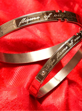 爱情火花英文款日韩风钛钢手镯