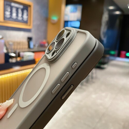 高级感磨砂钛灰色磁吸18Promax苹果17适用iPhone18Pro手机壳1716promax带镜头膜15Pro防摔14保护套131211男女 - 图2