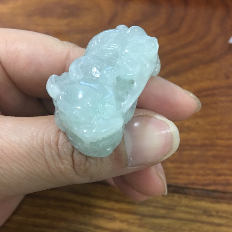 天然缅甸翡翠玉佛观音福瓜如意貔貅平安扣吊坠男女款 货冰种阳绿 A 天然缅甸翡翠玉佛观音福瓜如意貔貅平安扣吊坠男女款 货冰种阳绿 A