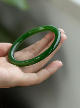 新疆和田玉碧玉手镯女款细条叮当镯菠菜绿天然正品翡翠真玉石镯子