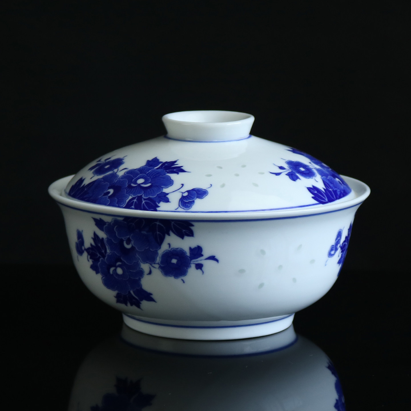 景德镇青花玲珑带盖盘子中式保温菜盘家用陶瓷餐具合器碟子套装,淘宝优惠券,粉丝福利购,淘宝优惠卷