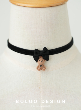 菠萝手作植绒小熊锁骨链