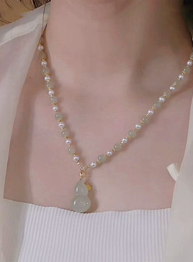 2025新款网红爆仿玉石葫芦项链女小佛公锁骨链小众设计感高级颈链