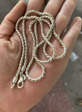 仿古铜镀银项链女款锁骨链简约百搭素面麻花编织绳子吊坠毛衣链