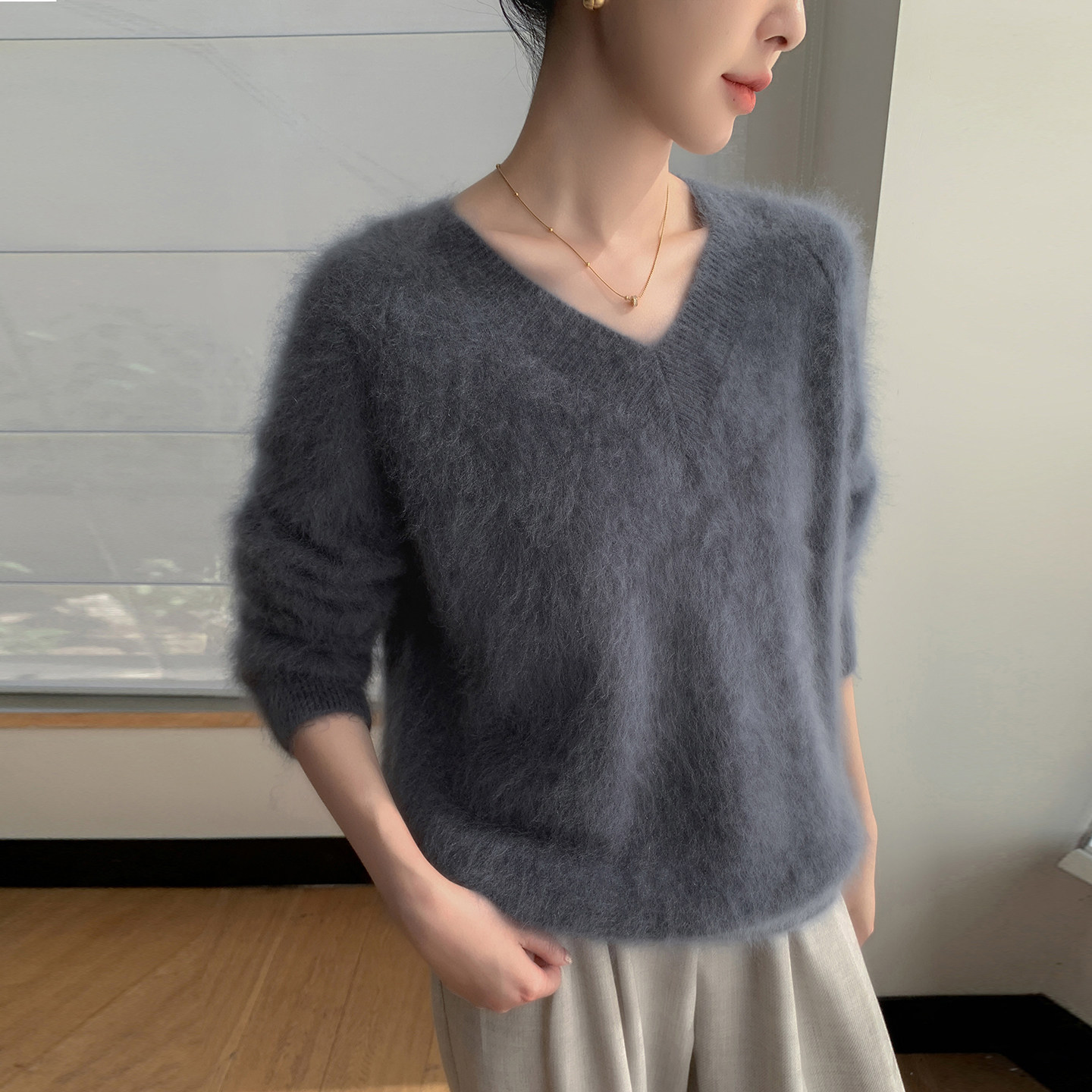 轻奢高端山羊绒衫女V领拉绒纯色针织长袖毛衣宽松羊毛衫打底上衣,淘宝优惠券,粉丝福利购,淘宝优惠卷