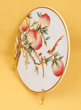 蟠桃献寿瓷盘摆件掐丝珐琅彩新中式客厅玄关坐盘景泰蓝手工礼品