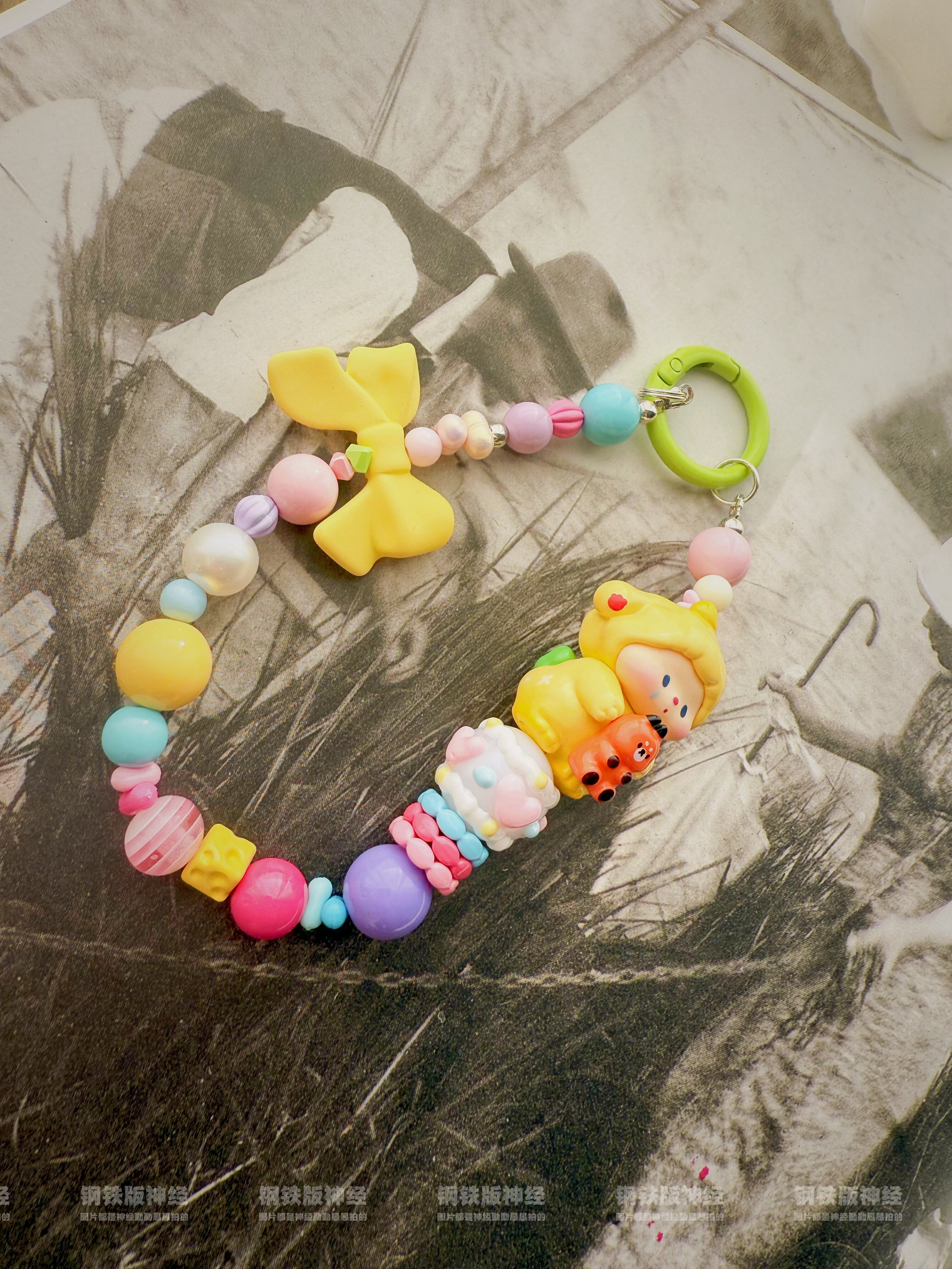 神经手作孤品噜噜狗宝宝日记小王子童趣风彩色元气串珠手机链包挂,淘宝优惠券,粉丝福利购,淘宝优惠卷
