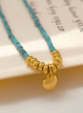 2025新潮复古绿色串珠项链时尚爱心吊坠颈链气质级感锁骨链1588