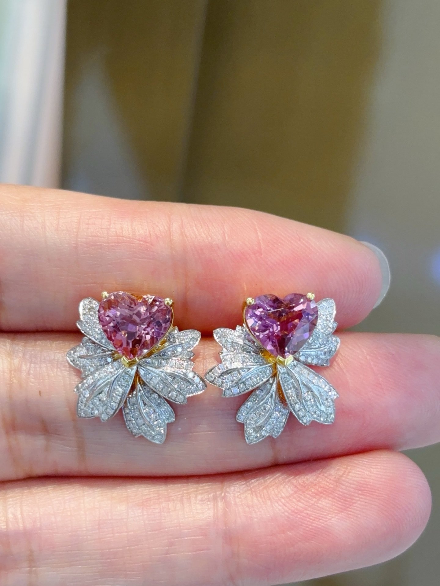 18K卢比莱碧玺耳钉主石3.8克拉 重4.4克 配镶钻石,淘宝优惠券,粉丝福利购,淘宝优惠卷