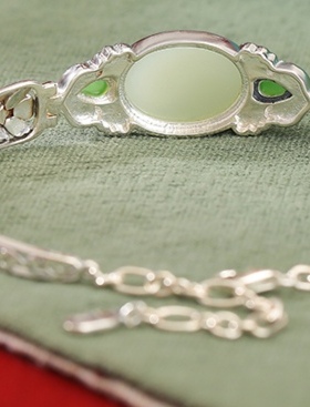 s925银做旧亮银珐琅和田晴水蛋面如意手链，附权威证书，支持复检