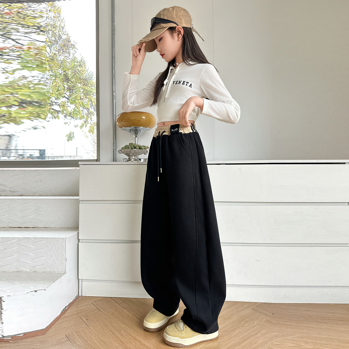 女童裤子春季2026新款洋气儿童运动卫裤中大童女孩春装休闲弯刀裤,淘宝优惠券,粉丝福利购,淘宝优惠卷