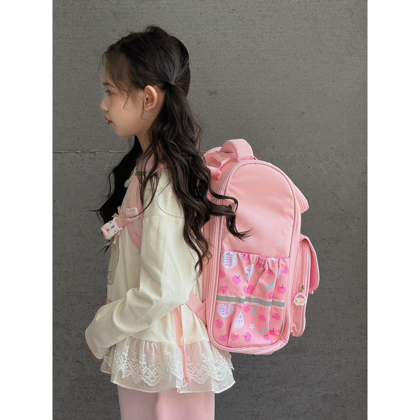 女童书包2025新款儿童双肩包卡通可爱中大童女孩轻便外出学生背包,淘宝优惠券,粉丝福利购,淘宝优惠卷
