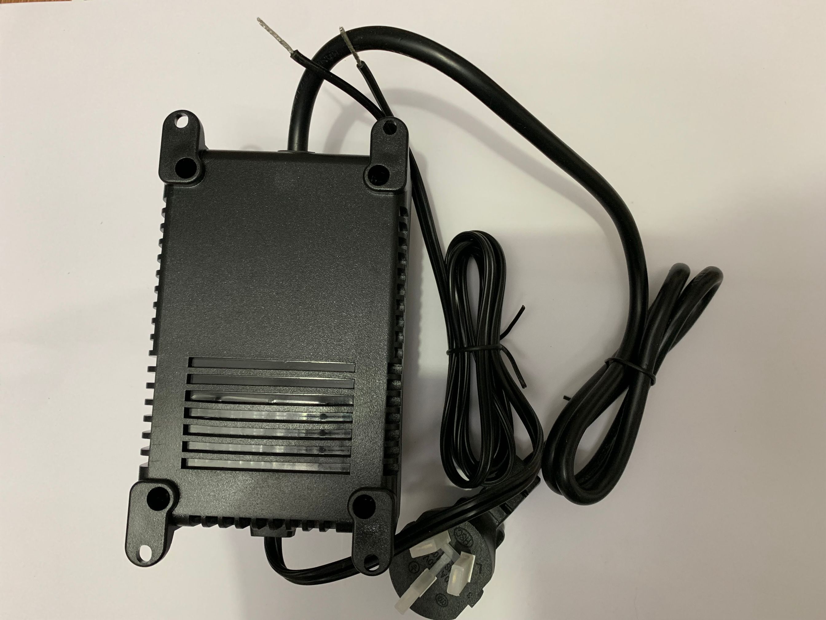 57A241500凤冠电源适配器海康大华原装球机电源AC24V1.5A2.2A2A3A - 图0