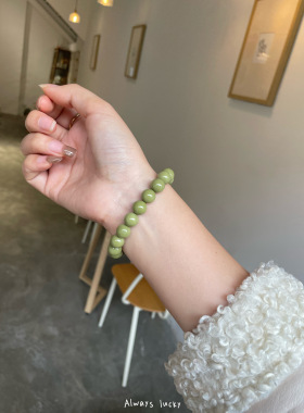 超清新抹茶色嫩草绿玛瑙礼物手串