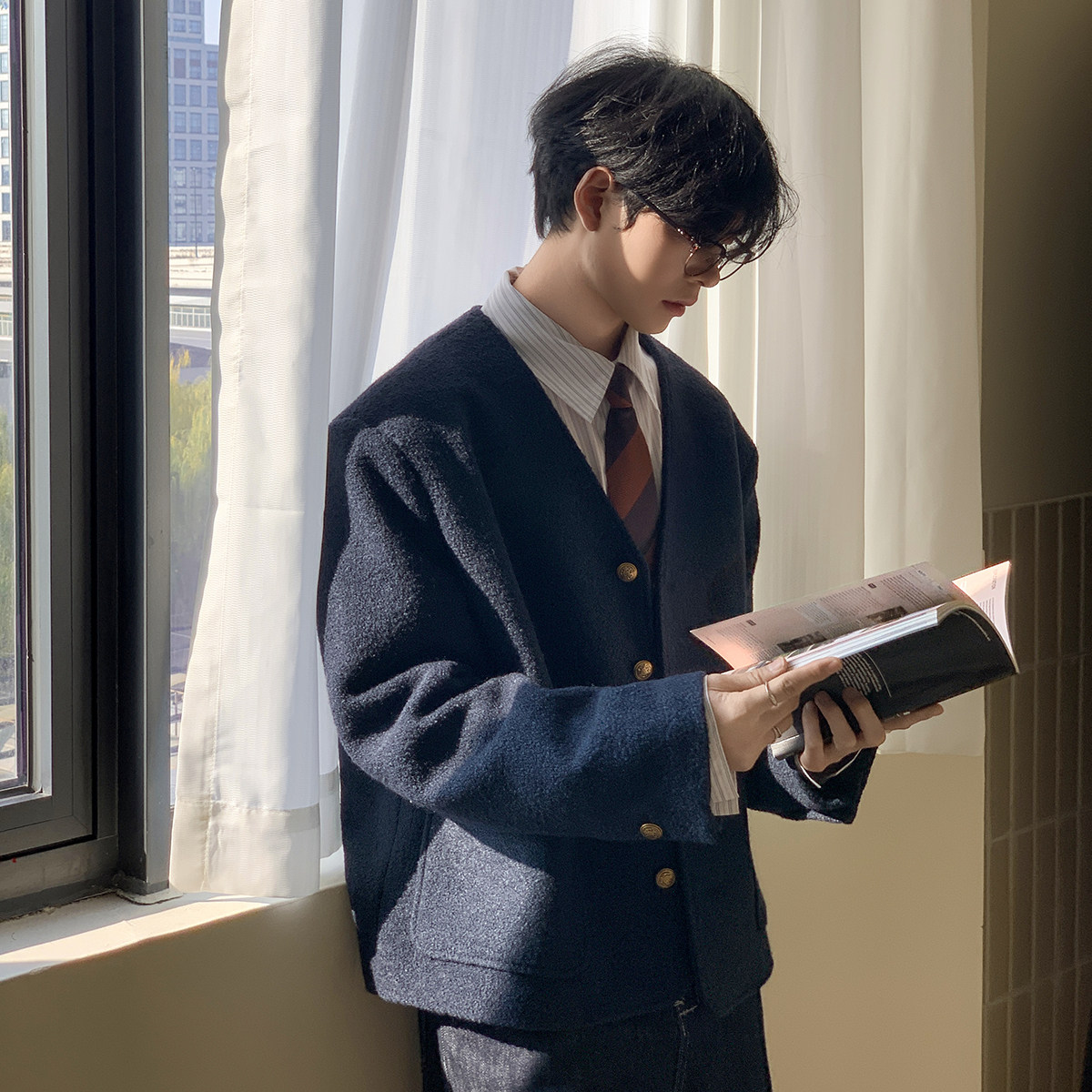 白口阳【英伦画报】英伦金扣小香无领西装男西服外套2025新款春季,淘宝优惠券,粉丝福利购,淘宝优惠卷