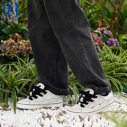 顽刻ollieskate面包鞋白色翻毛皮拼接秋冬BAKE男女国潮滑板鞋