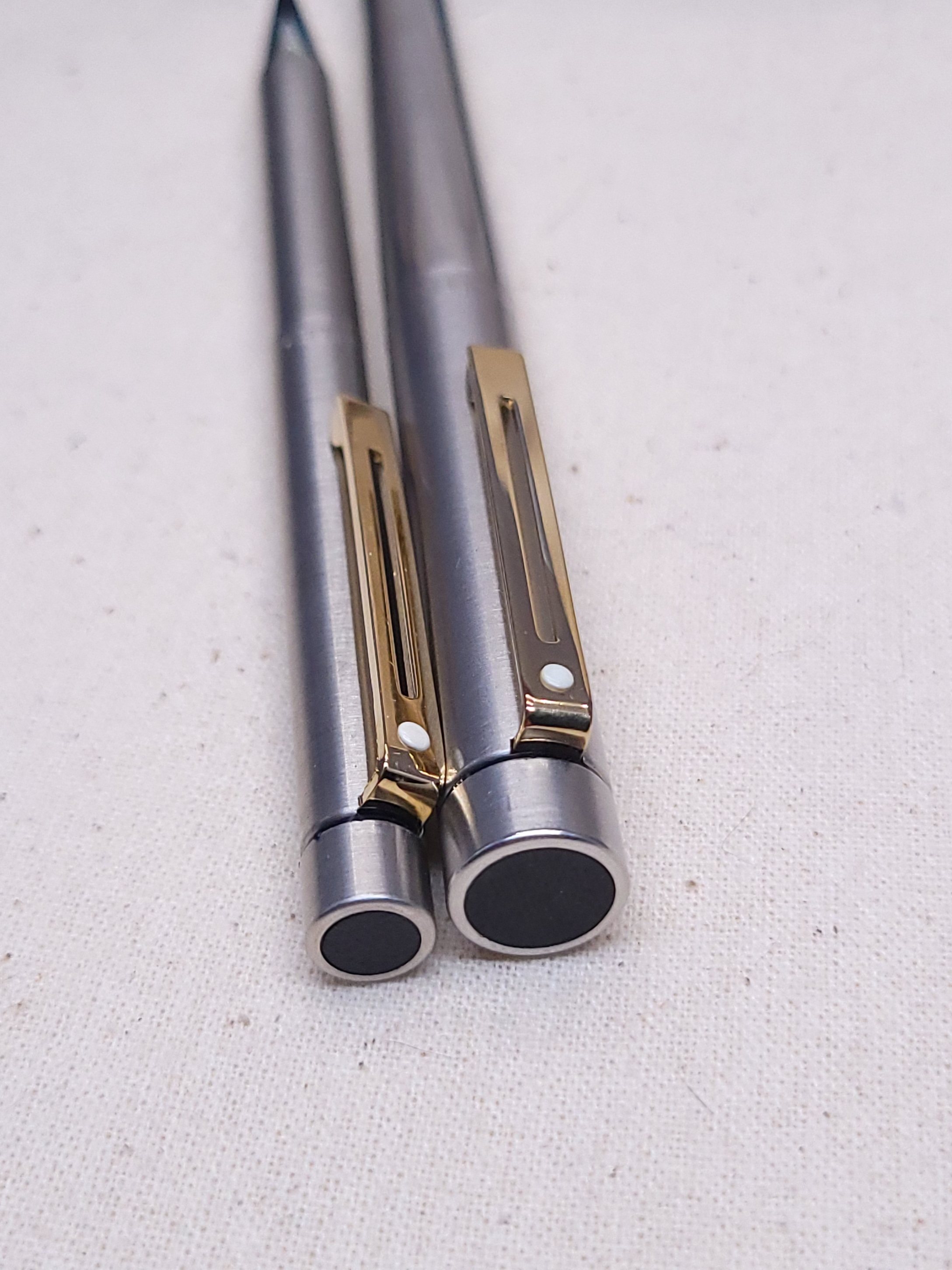 原装正品美国钢笔sheaffer犀飞利经典塔格系列1001gx14k f套装