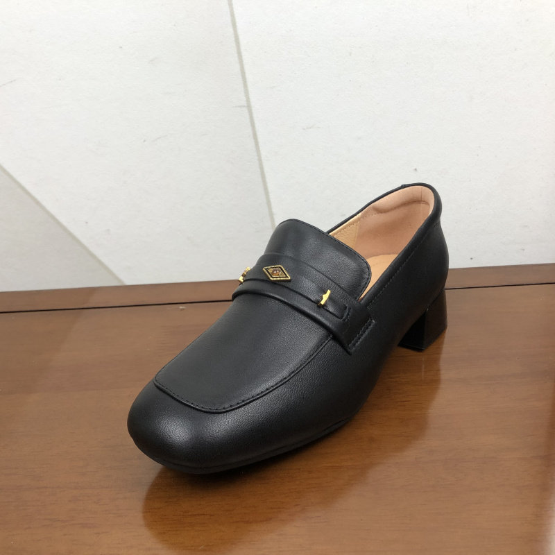 商场撤柜断码处理女鞋2026春季新款时尚休闲一脚蹬豆豆圆头乐福鞋,淘宝优惠券,粉丝福利购,淘宝优惠卷