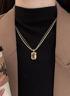 美拉德双层水晶吊坠项链秋冬复古高级感毛衣链小众气质百搭锁骨链