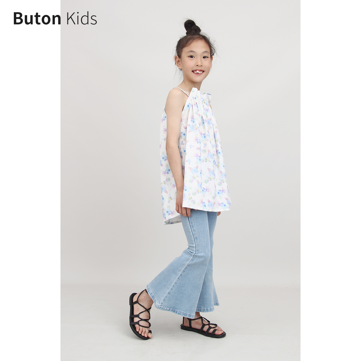 Buton Kids自制女童薄款弹力牛仔喇叭裤夏季新款松紧腰长裤亲子装