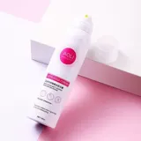 Удаление волос Серминная женская самоотверженность, самоотверженность, удаление волос, непостоянные мужские и женские студенты, посвященные потными волосам, подлинными