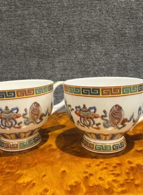 藏式八宝酥油茶杯彩绘高柄陶瓷甜茶杯八吉祥藏族西藏民族特色装饰