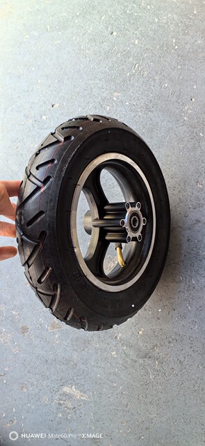 10 ນິ້ວ 10 * 2.50 disc brake motor motor auxiliary wheel aluminium wheel hub with tire scooter wheel hub