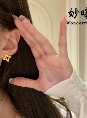 耳钉女轻奢金刚杵四叶草耳环