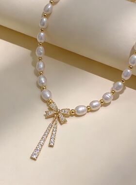 蝴蝶结珍珠项链女2026年新款潮轻奢设计感高级网红气质锁骨链颈链