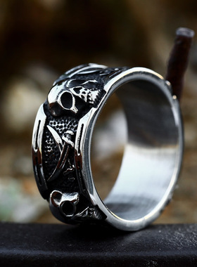男女钛钢加勒比海盗双刀骷髅戒指