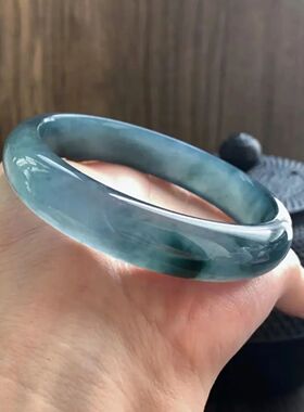 工厂价危地马拉新坑翡翠手镯冰种蓝水飘花正装镯宽轮胎玉镯女气质