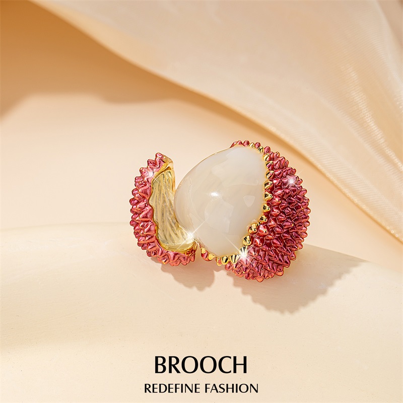 荔枝胸针别针固定衣服徽章防走光神器高端精致时尚胸口扣固定扣女 - 图1