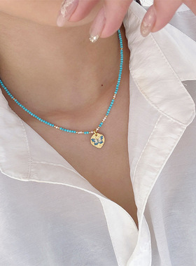 原创时尚精致高级感彩色滴油蝴蝶松石串珠项链轻奢小众百搭锁骨