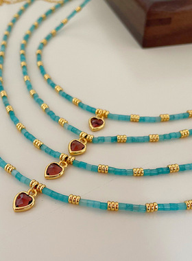 新款清凉气质爱心吊坠项链女百搭时尚通勤简约石头串珠锁骨