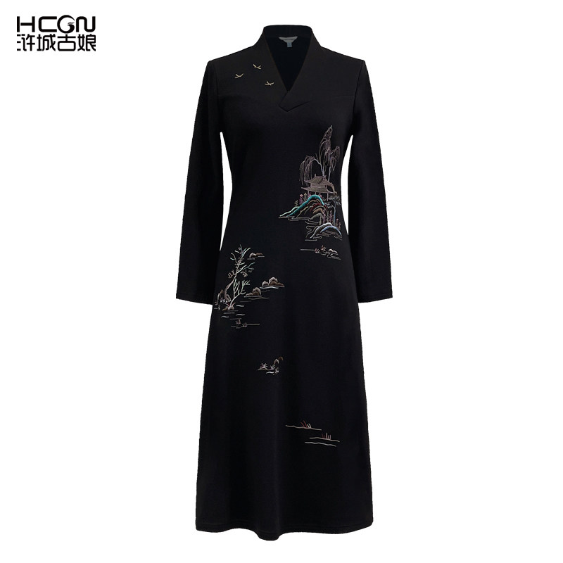 浒城古娘新款刺绣棉质气质百搭黑色长袖新中式国风连衣裙女春秋季