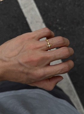 鸢尾花锆石戒指男潮个性冷淡风十字花指环时尚百搭高级感开口戒