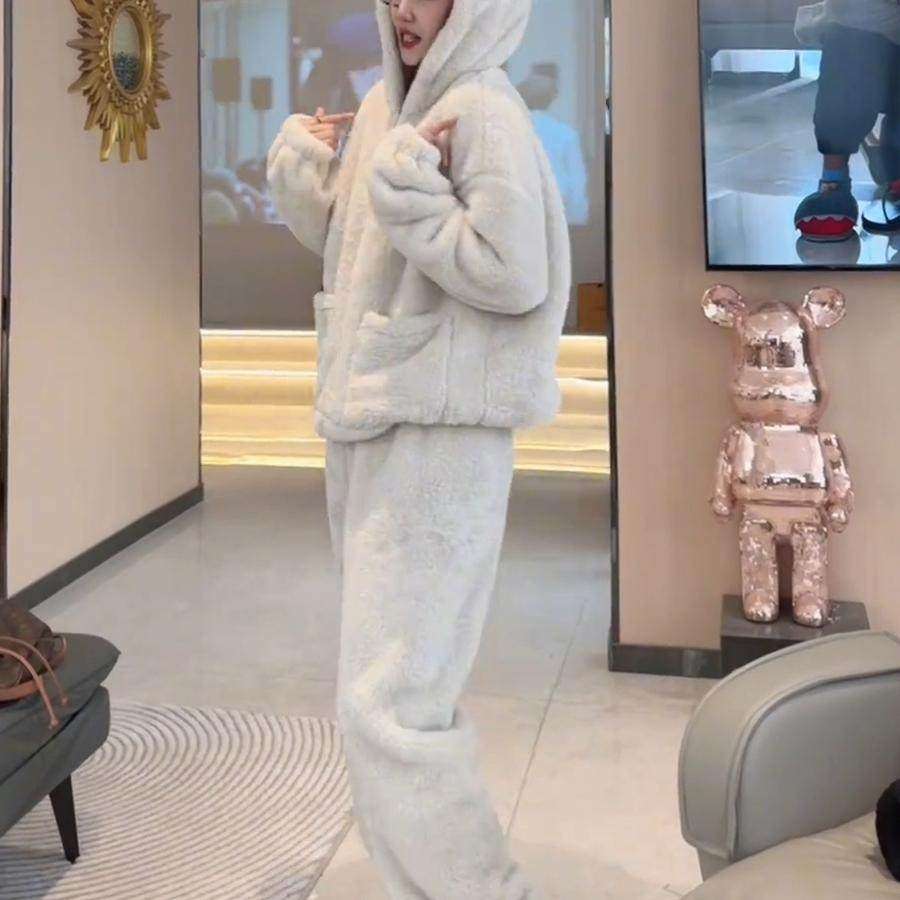 轻奢超火冬装一整套可外穿珊瑚绒睡衣女加绒加厚保暖两件套家居服,淘宝优惠券,粉丝福利购,淘宝优惠卷