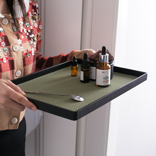 【千遂】Bamboo weave手工托盘酒红色皮革长方形盘草绿家用水杯盘 - 图2