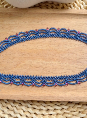 多层蕾丝撞色串珠项链