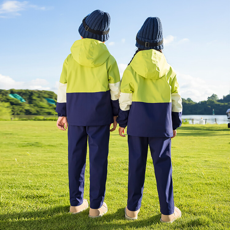 校服订制小学生校服冲锋衣班服套装秋冬装三合一加绒裤绿色五件套