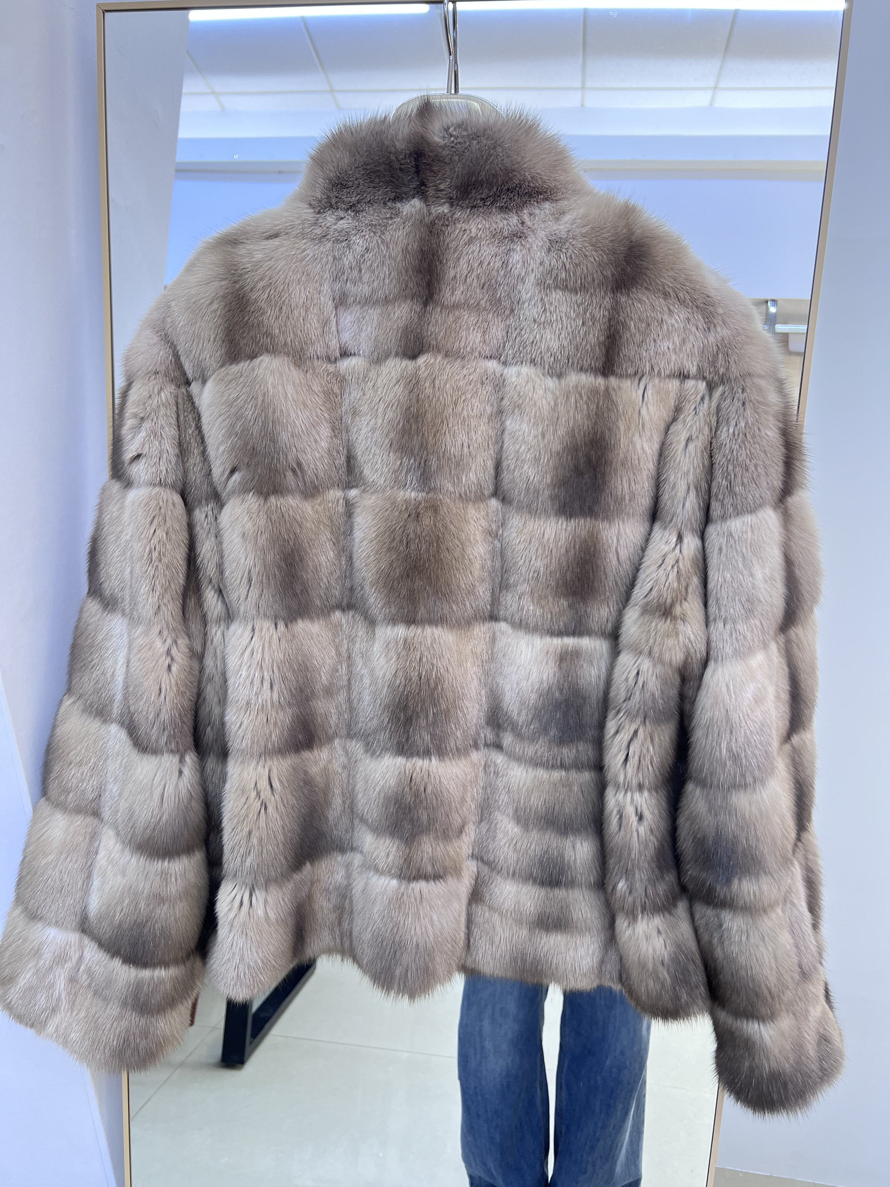 俄罗斯进口紫貂皮草外套女短款整貂貂皮大衣年轻款横排V领冬新款 - 图3