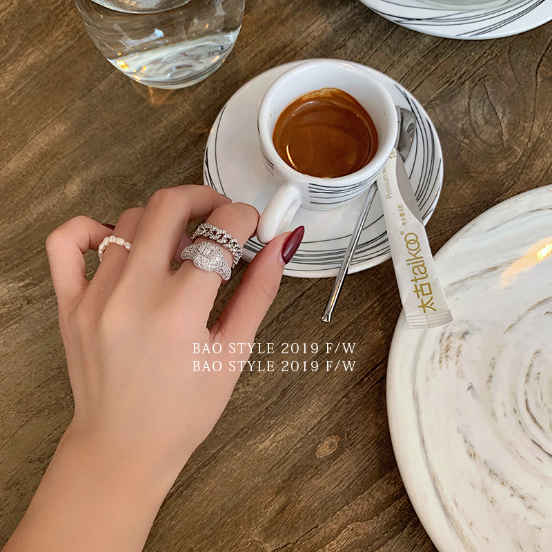 时髦率姓 个姓链条食指指环女潮 碎钻戒指 BAO STYLE blingbling 时髦率姓 个姓链条食指指环女潮 碎钻戒指 BAO STYLE blingbling