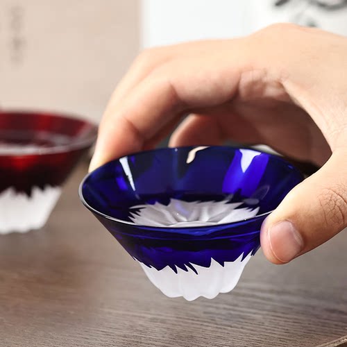 日本田岛硝子红蓝富士山祝杯玻璃对杯小酒杯清酒杯冷茶杯木盒装 - 图1