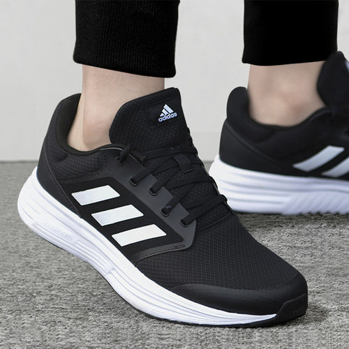 Adidas阿迪达斯男鞋官方旗舰正品2026新款春夏季跑步鞋子运动鞋男 - 图1
