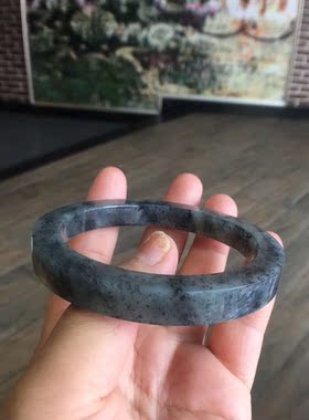 籽料细腻手镯新疆和田玉