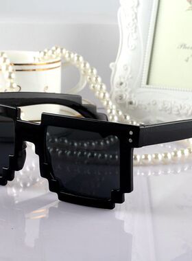 新款韩潮不规则防紫外线包邮眼镜