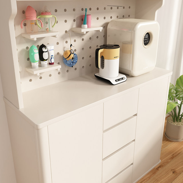 Baby feeding table E0 grade environmentally friendly solid wood ecological board