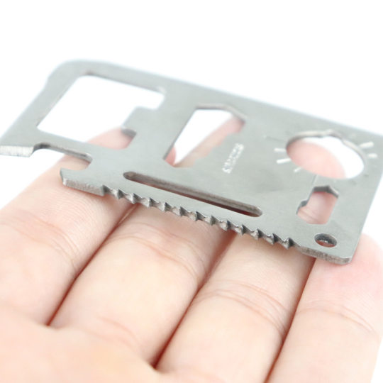 不锈钢多功能工具卡户外便携万能军卡刀野营工具卡片刀瑞士军刀卡