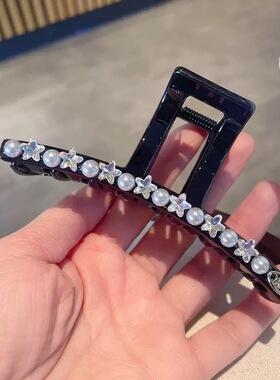珍珠水钻鲨鱼夹 高级感发夹后脑勺抓夹轻奢气质发抓 网红同款头饰